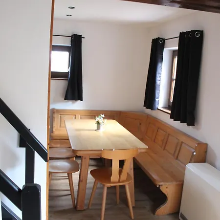 Alpehytte Waldquartier L L 3 Schlafzimmer L Grosse Terrasse L Grill L Wlan